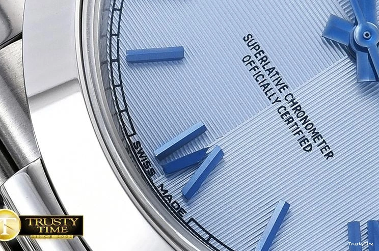 0805 RDD0203 – DayDate 40mm EasyMatch 669